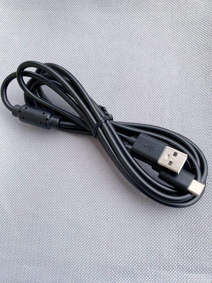 PS5 magnetic hysteresis loop charging cord - Image 3